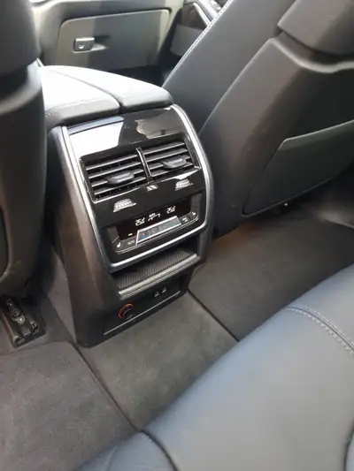 BMW X5 xDrive 30d M Sport Pro — SUV Premium 286 ch, Diesel Mild-Hybrid, Entretien Exemplaire — Miniatura 11