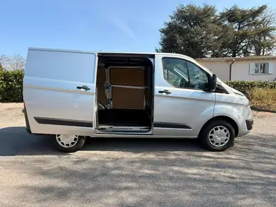 Ford Transit Custom 290 L1H1 — Utilitaire fiable diesel, entretien suivi — Miniature 9
