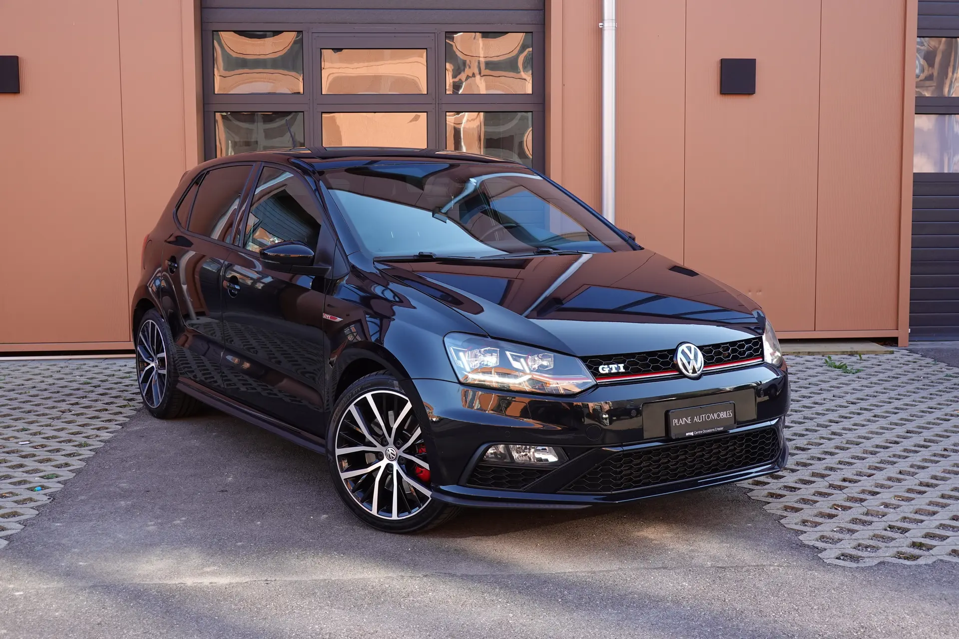 Volkswagen Polo 2016 occasion Denges — 1