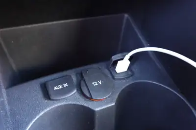 VW Polo 1.8 TSI GTI DSG — Sportive compacte, toit ouvrant, caméra & tempomat — Miniature 13