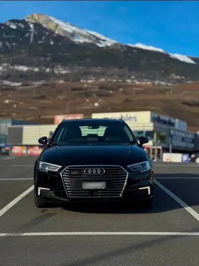 Audi A3 Sportback 1.4 e-tron S-tronic — Hybride rechargeable, 204 ch et émissions ultra-basses — Heckansicht