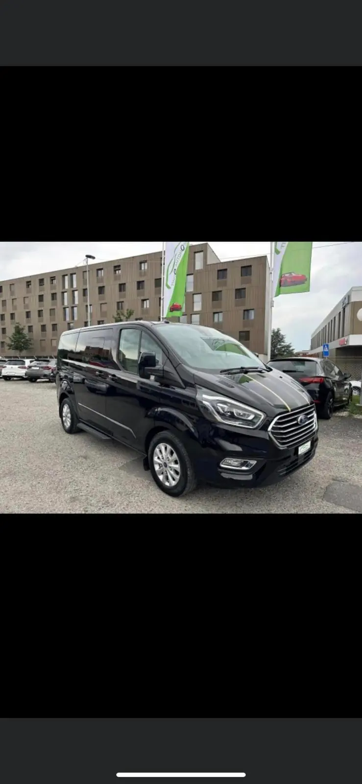 Ford Tourneo Custom 2019 — Minibus 9 places diesel, spacieux et fiable — vista esterna