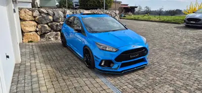 Ford Focus RS 2.3 EcoBoost AWD — Performance 350 ch, Très faible kilométrage — exterior view