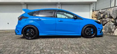 Ford Focus RS 2.3 EcoBoost AWD — Performance 350 ch, Très faible kilométrage — Thumbnail 8