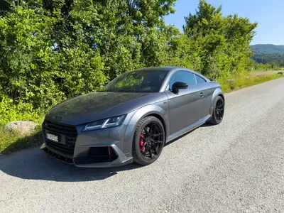 Audi TT TTS Coupé 370 PS — Sportive tuning ABT, freins neufs et double jeu de roues — Außenansicht