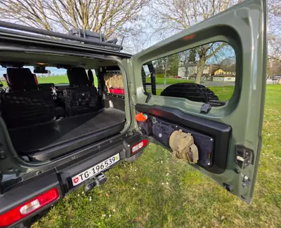 Suzuki Jimny 1.5 Compact Top 4x4 — SUV compact robuste, transmission automatique, 47 000 km — Detail