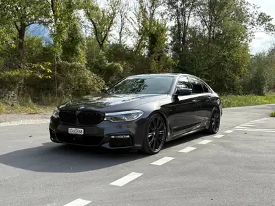BMW 530d xDrive Steptronic — Berline premium diesel, transmission intégrale — vue extérieure