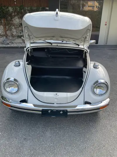 VW Käfer Cabriolet 1979 — Une légende décapotable « Triple White » d'époque — Miniature 9