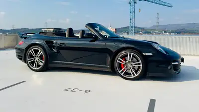 Porsche 911 Cabrio Turbo 2008 — Roadster haute performance avec tuning Sportec — vue extérieure
