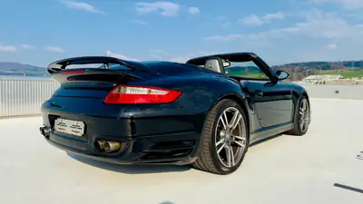 Porsche 911 Cabrio Turbo 2008 — Roadster haute performance avec tuning Sportec — arrière
