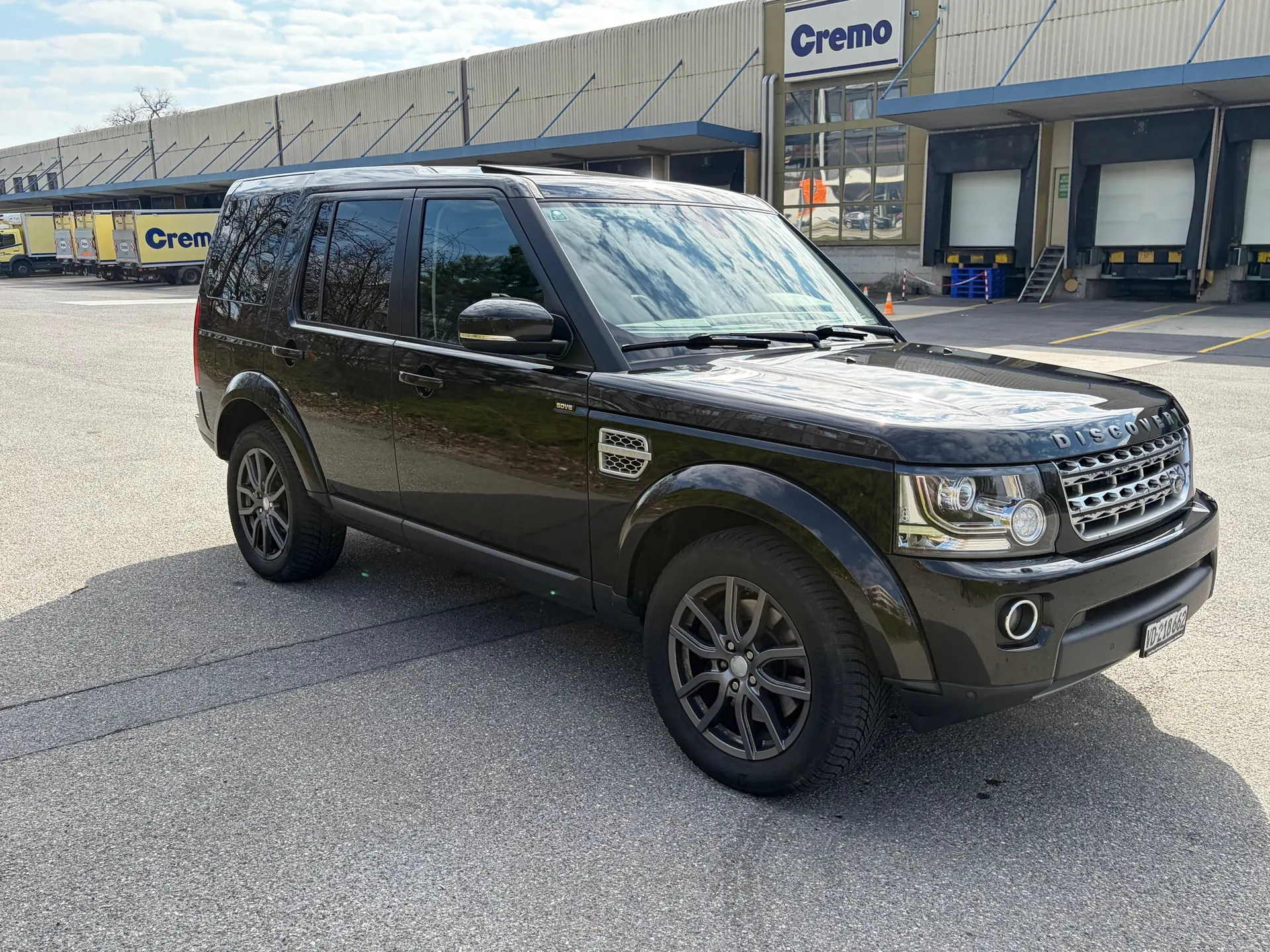 Land Rover Discovery 2016 occasion Le Mont — 3