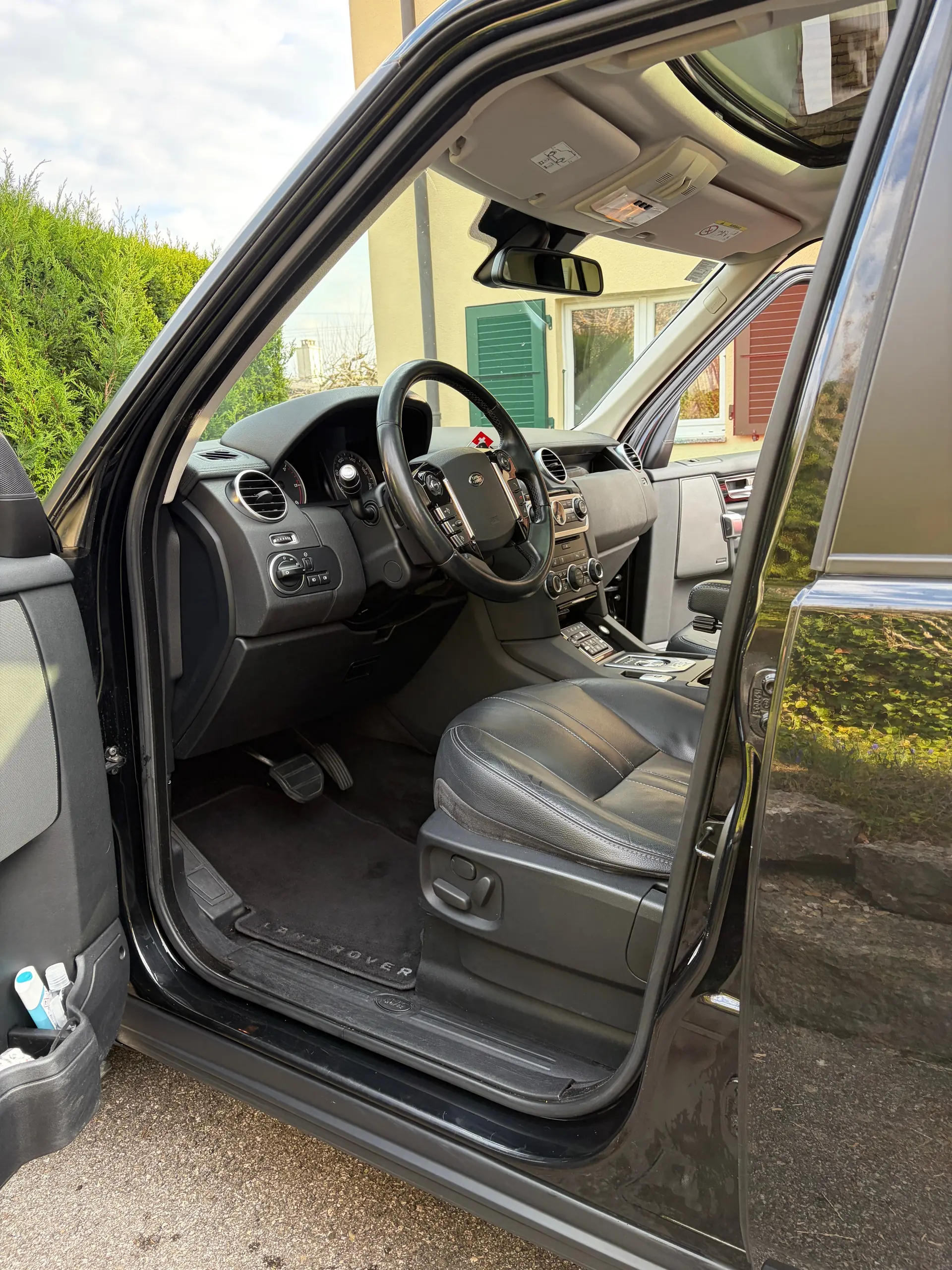 Land Rover Discovery 2016 occasion Le Mont — 5