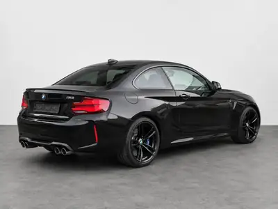 BMW M2 Coupé — Sportive affûtée 370 ch, entretien complet, sans sinistre — side view