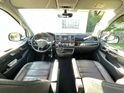 VW T6 Multivan 2.0 Bi-TDI Highline 4Motion — Monospace premium 7 places, traction intégrale — tableau de bord