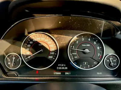 BMW 440i Gran Coupé xDrive M Sport — Coupé 4 portes dynamique, préparation carbone et freins M — Miniatur 8