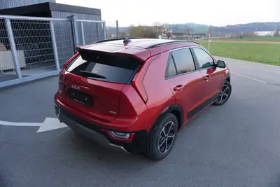 Kia Niro 1.6 GDi Plug-in Hybrid DCT — SUV rechargeable, 12'000 km seulement — detail