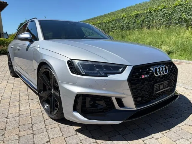 Audi RS4 Avant 2.9 TFSI Quattro — Break haute performance, 450 ch sans franchise