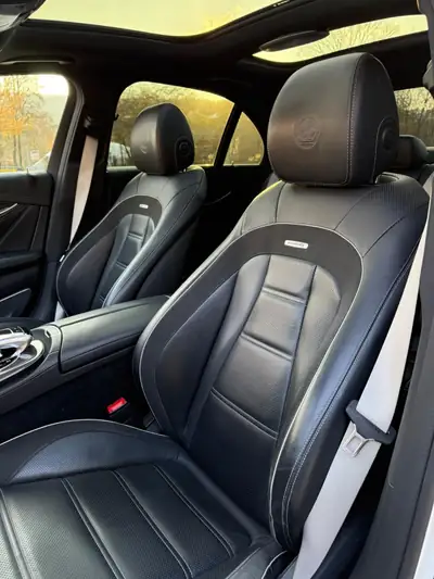 Mercedes-Benz E 63 AMG S 4Matic — Berline de prestige 612 ch, kilométrage modéré — Miniature 8
