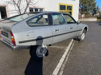 Citroën CX Sedan 2400 Pallas — Berline de prestige automatique, 212'000 km — Miniature 11
