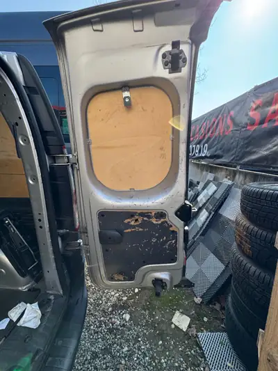 Renault Kangoo Medium dCi 110 — Utilitaire fiable, consommation maîtrisée, sans sinistre — Miniatur 19