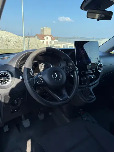 Mercedes-Benz Vito 114 BlueTEC — Utilitaire diesel économique, 115'000 km, historique sans sinistre — détail