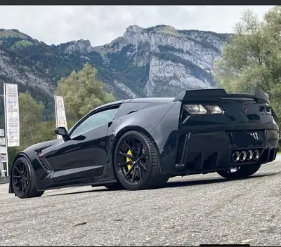Chevrolet Corvette Z06 C7.R Edition — Supercar américaine rare, 660 ch, quasi neuve — Miniature 8