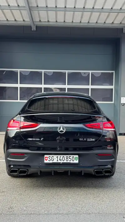 Mercedes-Benz GLE 63 AMG Coupé — Monstre de performance 612 ch, 91000 km, sans accident — detail