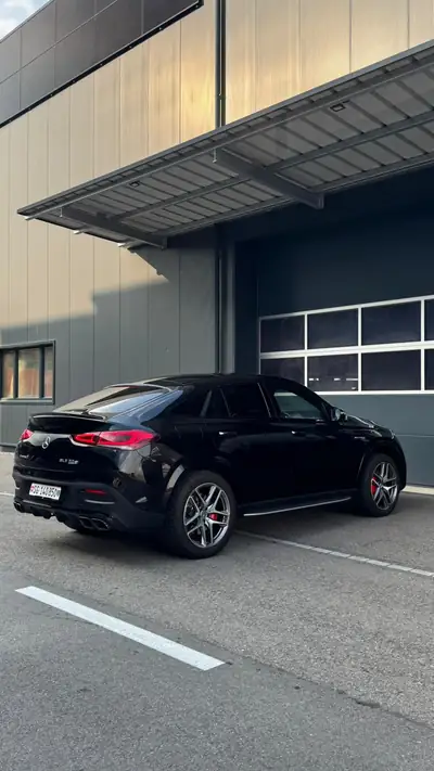 Mercedes-Benz GLE 63 AMG Coupé — Monstre de performance 612 ch, 91000 km, sans accident — Thumbnail 7
