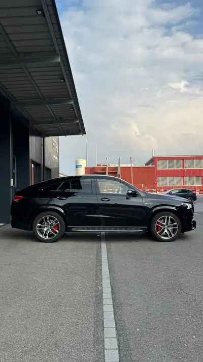 Mercedes-Benz GLE 63 AMG Coupé — Monstre de performance 612 ch, 91000 km, sans accident — Thumbnail 8