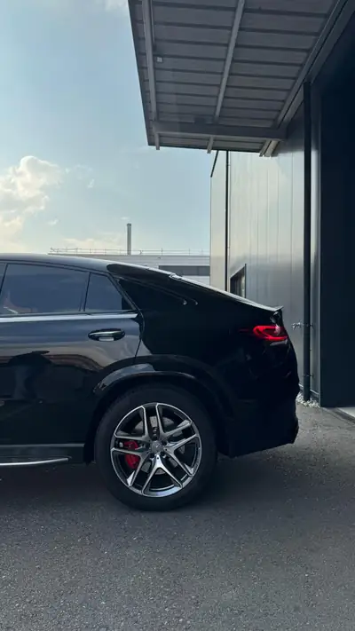Mercedes-Benz GLE 63 AMG Coupé — Monstre de performance 612 ch, 91000 km, sans accident — Thumbnail 10