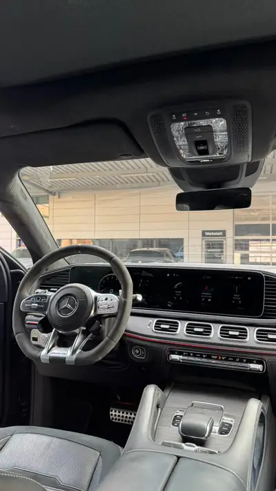 Mercedes-Benz GLE 63 AMG Coupé — Monstre de performance 612 ch, 91000 km, sans accident — Thumbnail 11