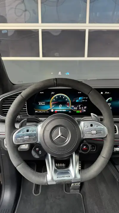 Mercedes-Benz GLE 63 AMG Coupé — Monstre de performance 612 ch, 91000 km, sans accident — Thumbnail 12