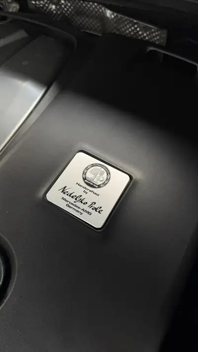Mercedes-Benz GLE 63 AMG Coupé — Monstre de performance 612 ch, 91000 km, sans accident — Thumbnail 19
