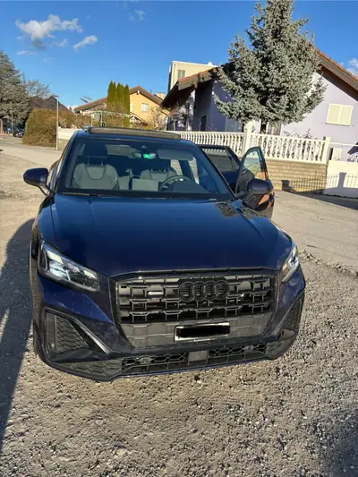 Audi Q2 40 TFSI S Line — SUV compact premium, tout-terrain et design affûté — côté