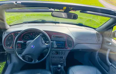 SAAB 9-3 Cabriolet 2.0i 16T — Décapotable sportive, moteur turbo 185 ch — Miniatur 17