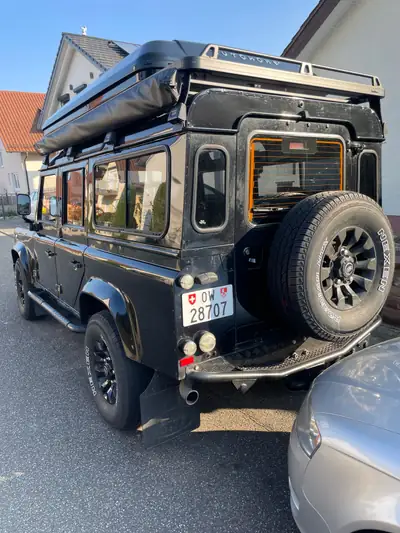 Land Rover Defender 110 2.5 Td5 — L'authentique 4x4 britannique, robustesse éprouvée — interior