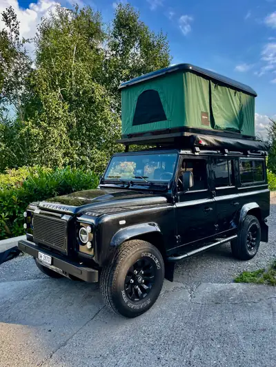 Land Rover Defender 110 2.5 Td5 — L'authentique 4x4 britannique, robustesse éprouvée — Thumbnail 7