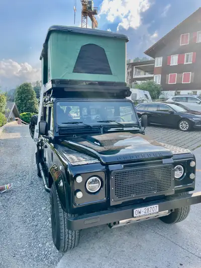 Land Rover Defender 110 2.5 Td5 — L'authentique 4x4 britannique, robustesse éprouvée — Thumbnail 8
