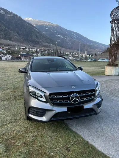 Mercedes-Benz GLA 250 AMG Line 4Matic — SUV compact dynamique, 72 000 km seulement — detail
