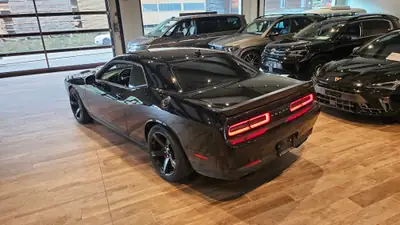 Dodge Challenger 6.2 SRT Hellcat — Muscle car légendaire, 717 ch purs — Thumbnail 14