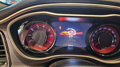 Dodge Challenger 6.2 SRT Hellcat — Muscle car légendaire, 717 ch purs — Thumbnail 24