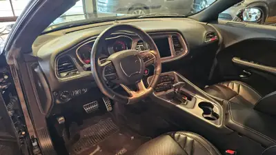 Dodge Challenger 6.2 SRT Hellcat — Muscle car légendaire, 717 ch purs — Thumbnail 23