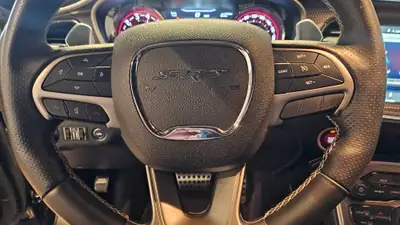 Dodge Challenger 6.2 SRT Hellcat — Muscle car légendaire, 717 ch purs — Thumbnail 27