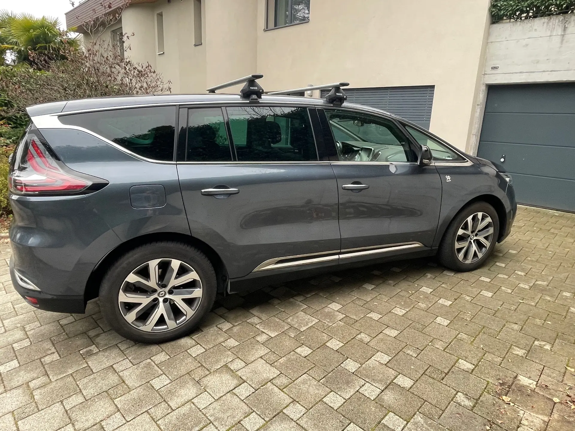 Renault Espace 2018 occasion La Tour-de-Peilz — 2
