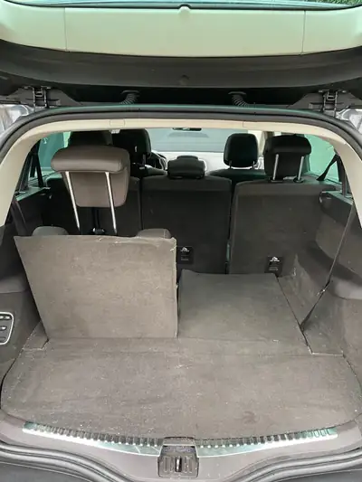 Renault Espace 1.8 TCe 90th Anniversary — Monospace familial premium, 133 000 km — Miniature 8