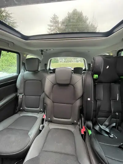 Renault Espace 1.8 TCe 90th Anniversary — Monospace familial premium, 133 000 km — Miniature 9