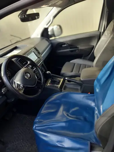VW Amarok 3.0 TDI Crossline 4Motion — Pick-up robuste, 4x4 intégral, moteur puissant — cruscotto