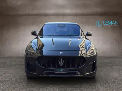 Maserati Grecale 2.0 MHEV Modena — SUV hybride premium, 58'000 km, toit panoramique — côté