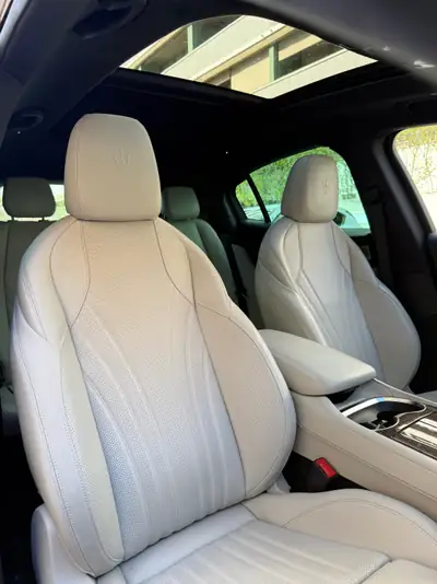 Maserati Grecale 2.0 MHEV Modena — SUV hybride premium, 58'000 km, toit panoramique — Miniature 14