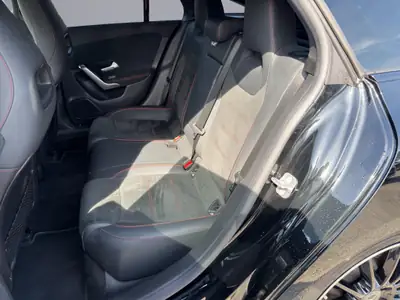 Mercedes-Benz CLA 250 AMG Line 4matic Shooting Brake — Élégance et polyvalence avec transmission intégrale — Miniature 10